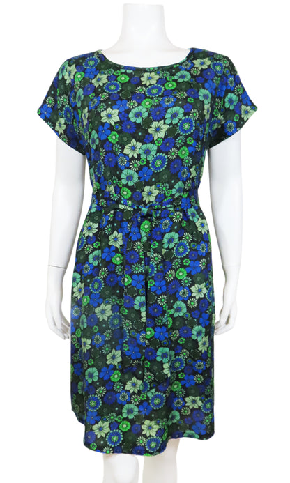 BEATRICE Vintage Floral Shift in BLUE