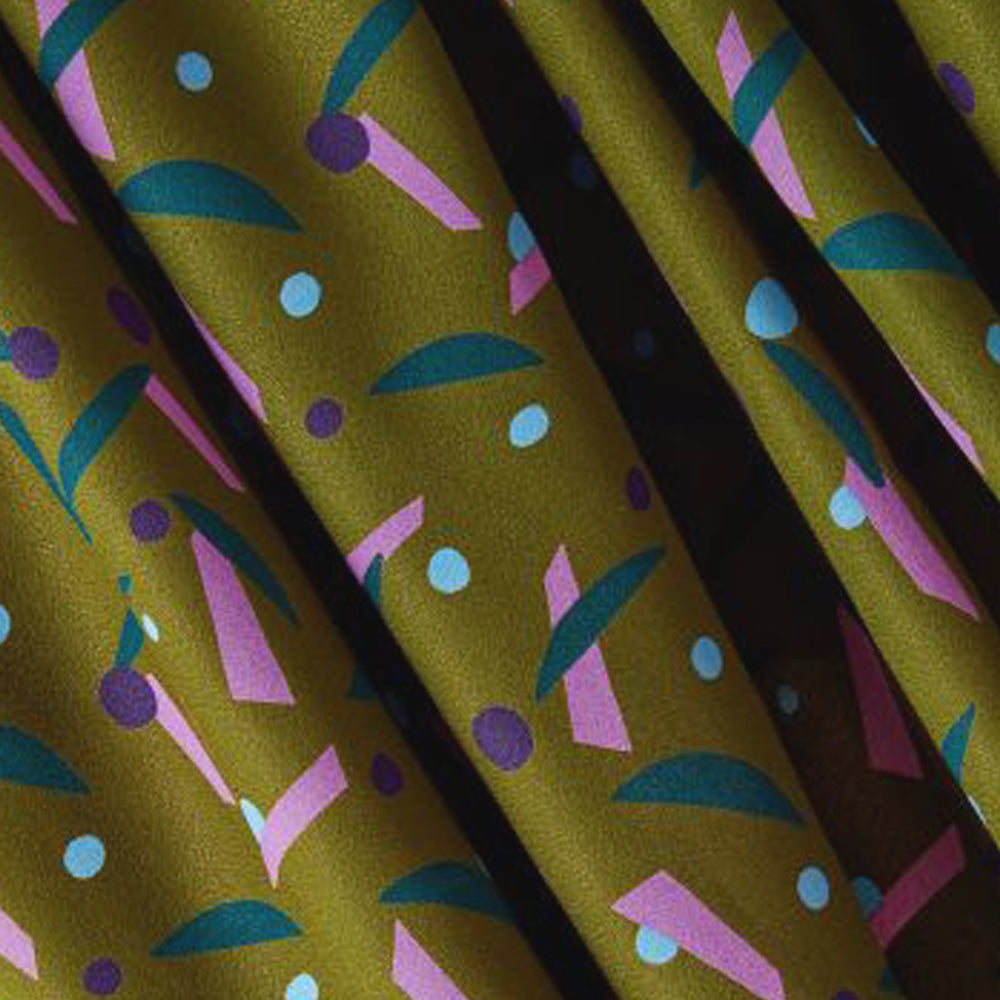 CECIL Box Blouse - PLAYTIME IVY